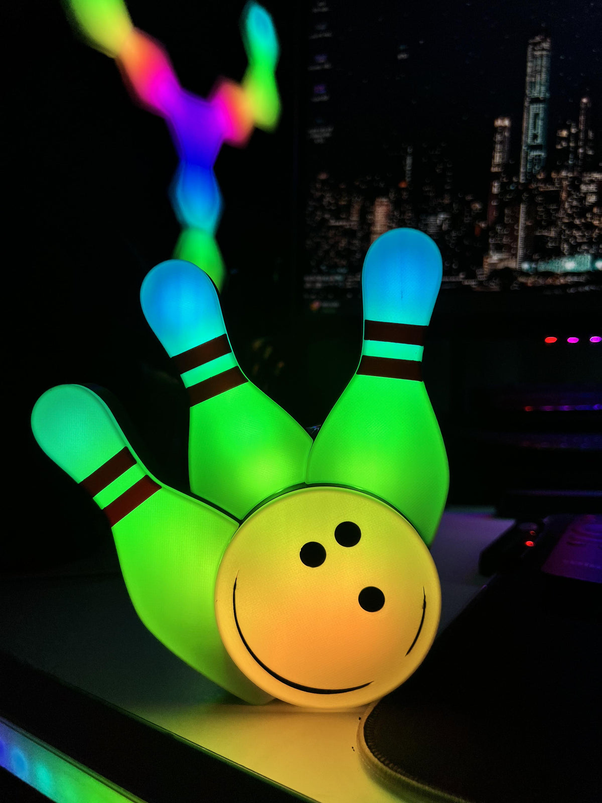 Bowling Logo Masaüstü Aydınlatma Aksesuarı