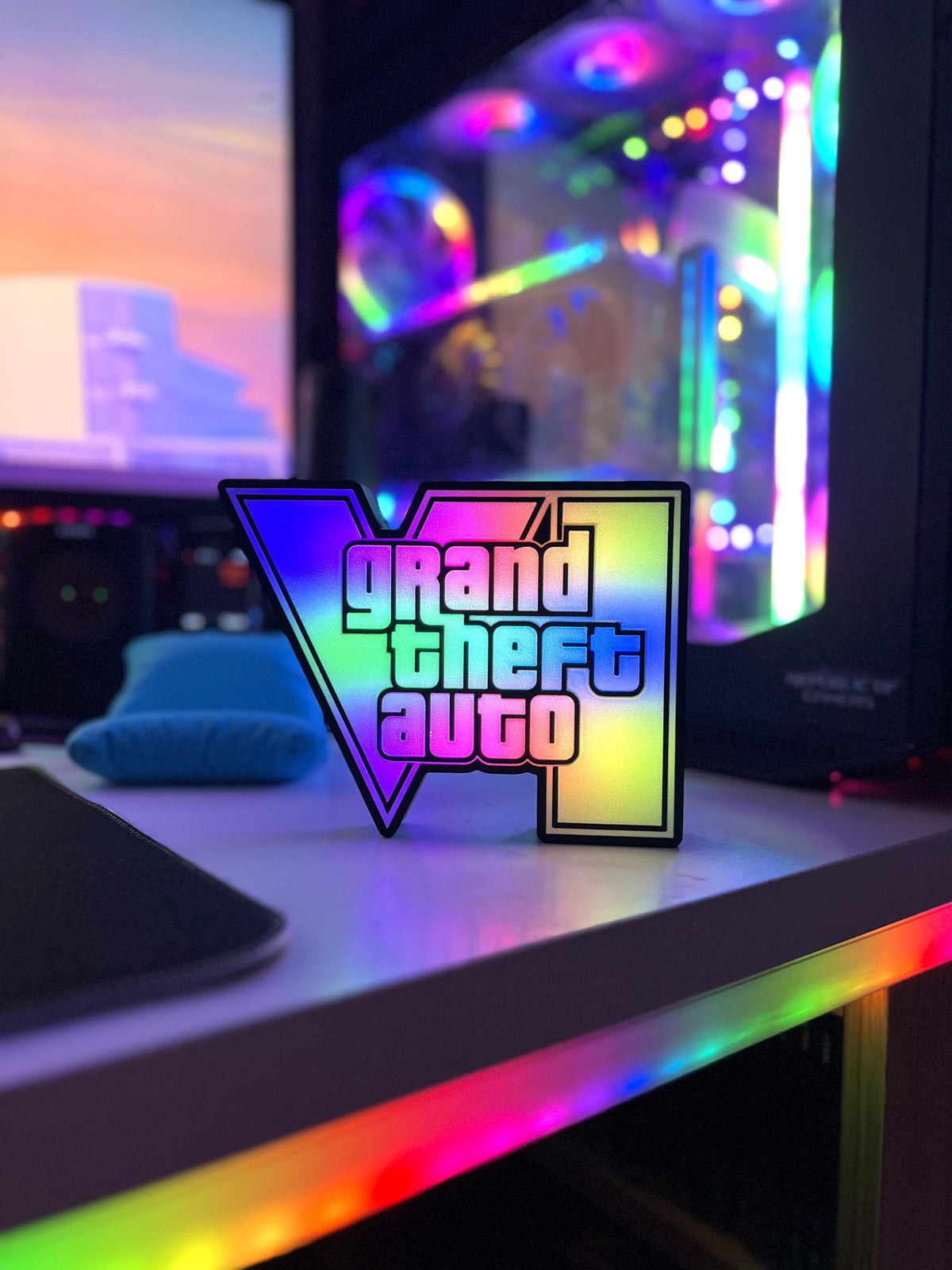 GTA 6 Masaüstü Aydınlatma Aksesuarı