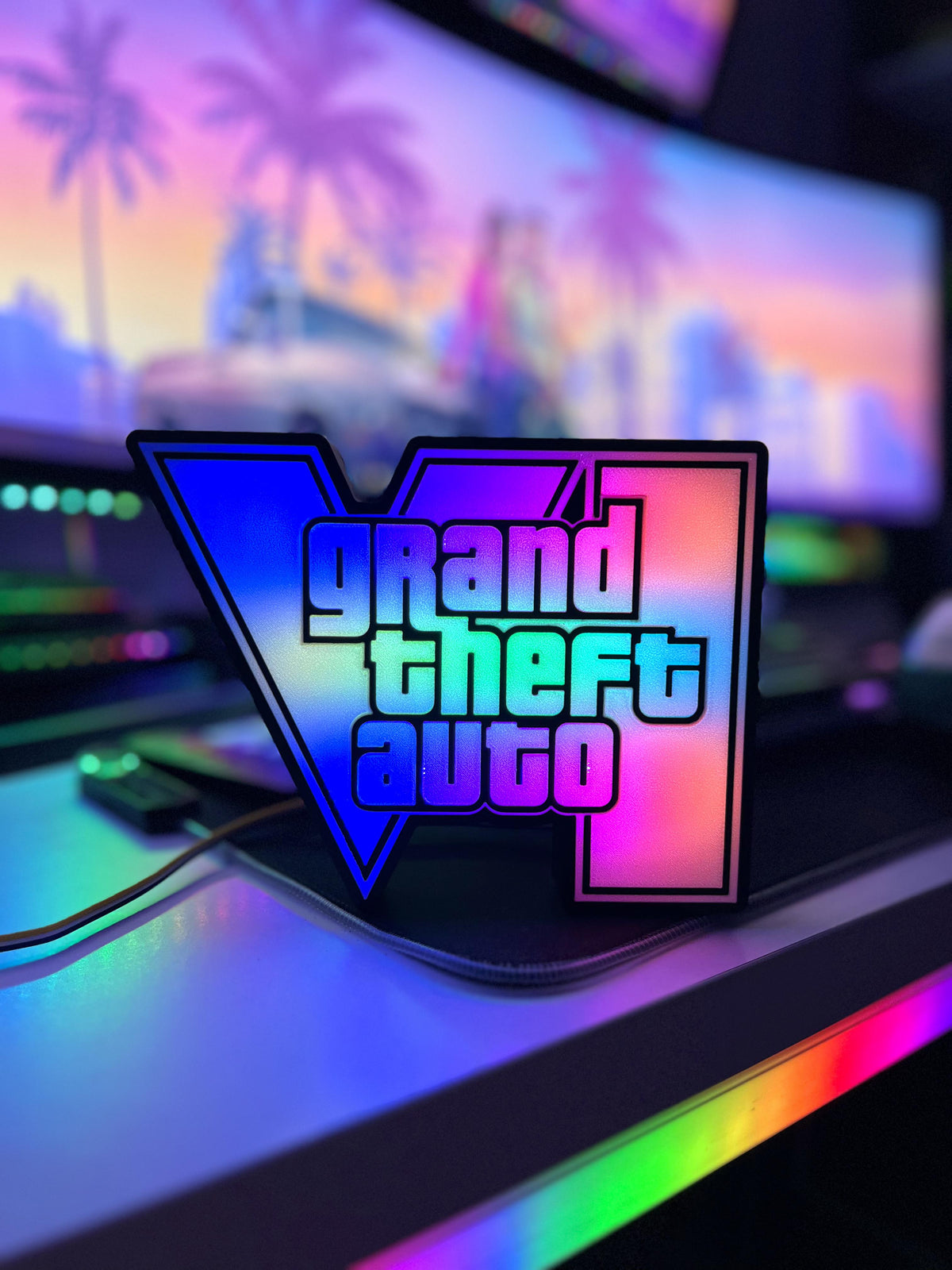 GTA 6 Masaüstü Aydınlatma Aksesuarı