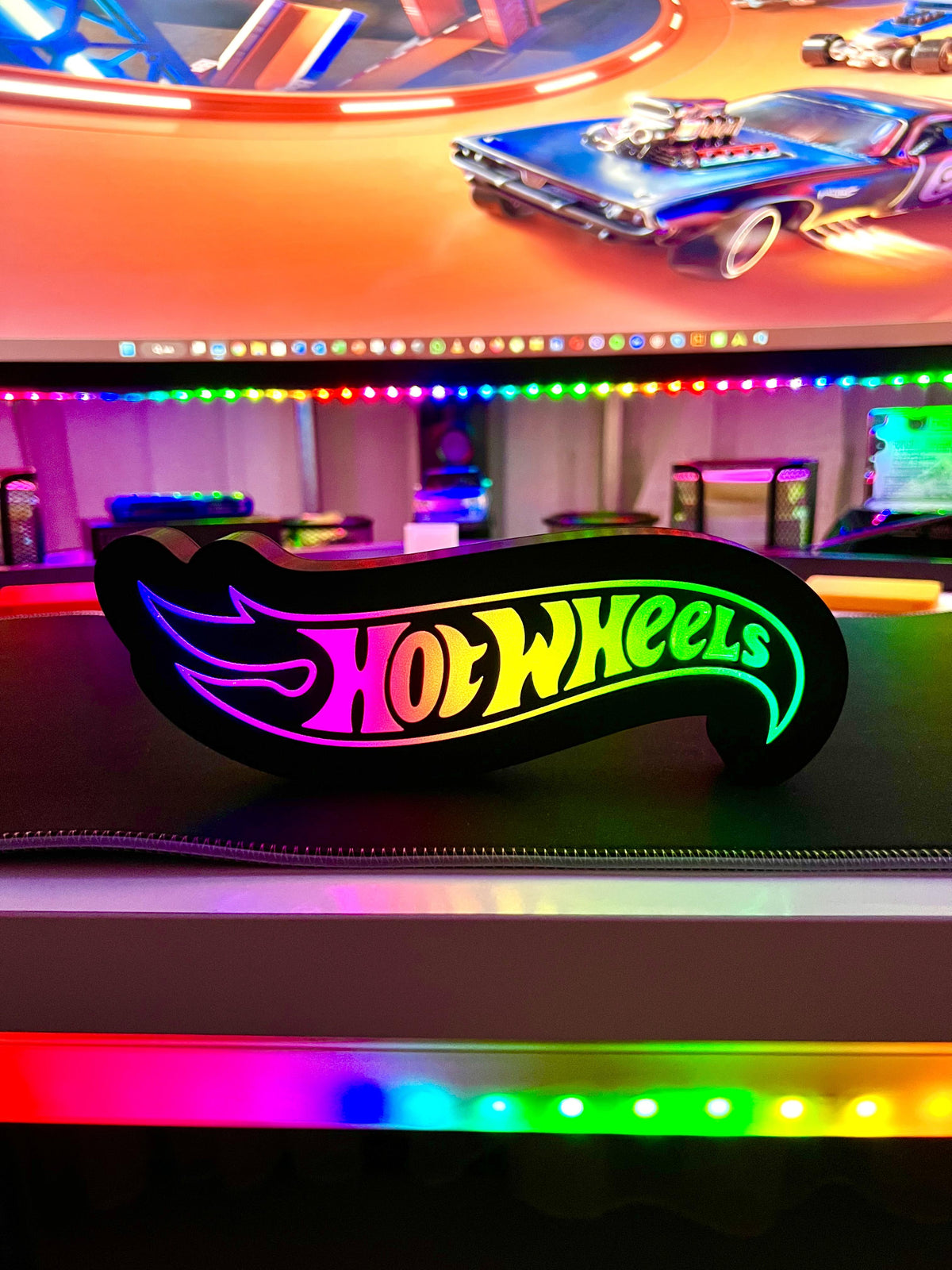 Hot Wheels Masaüstü / Duvar Aydınlatma Aksesuarı