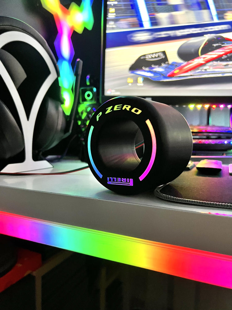 Formula 1 Lastiği Pirelli Masaüstü Aydınlatma Aksesuarı