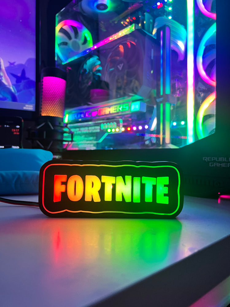 Fortnite Logo Masaüstü Aydınlatma Aksesuarı