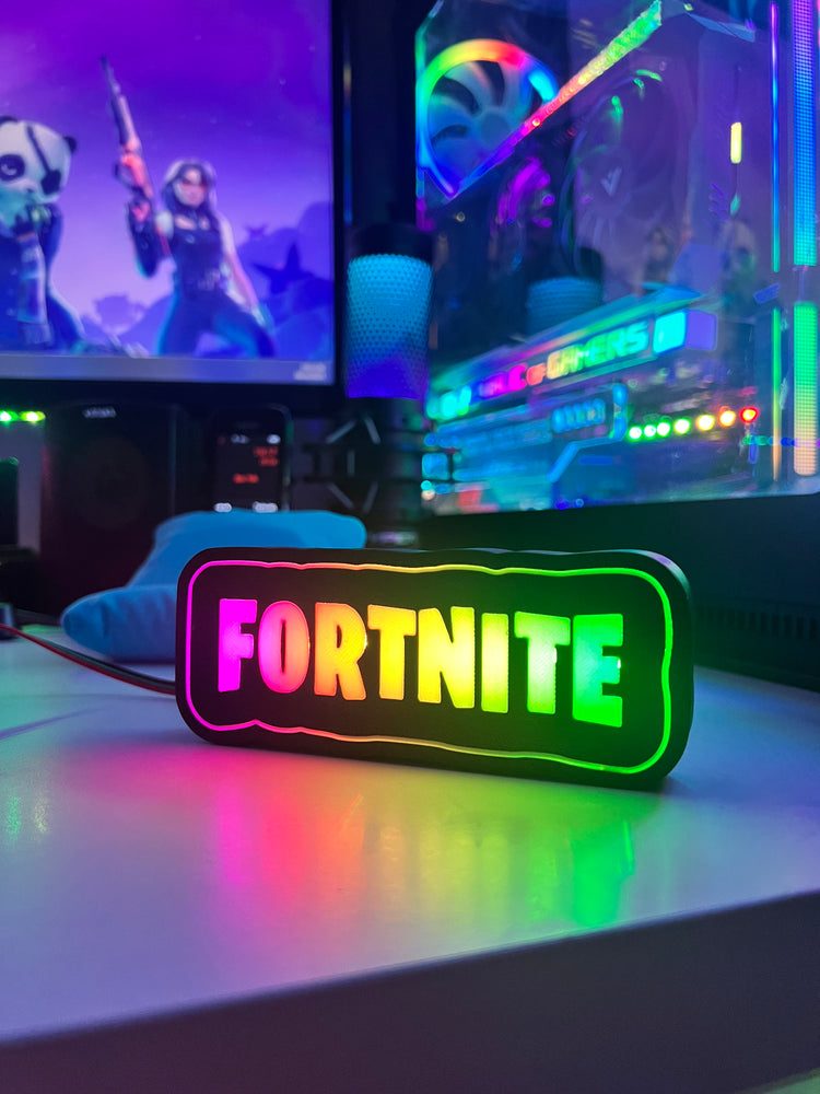Fortnite Logo Masaüstü Aydınlatma Aksesuarı