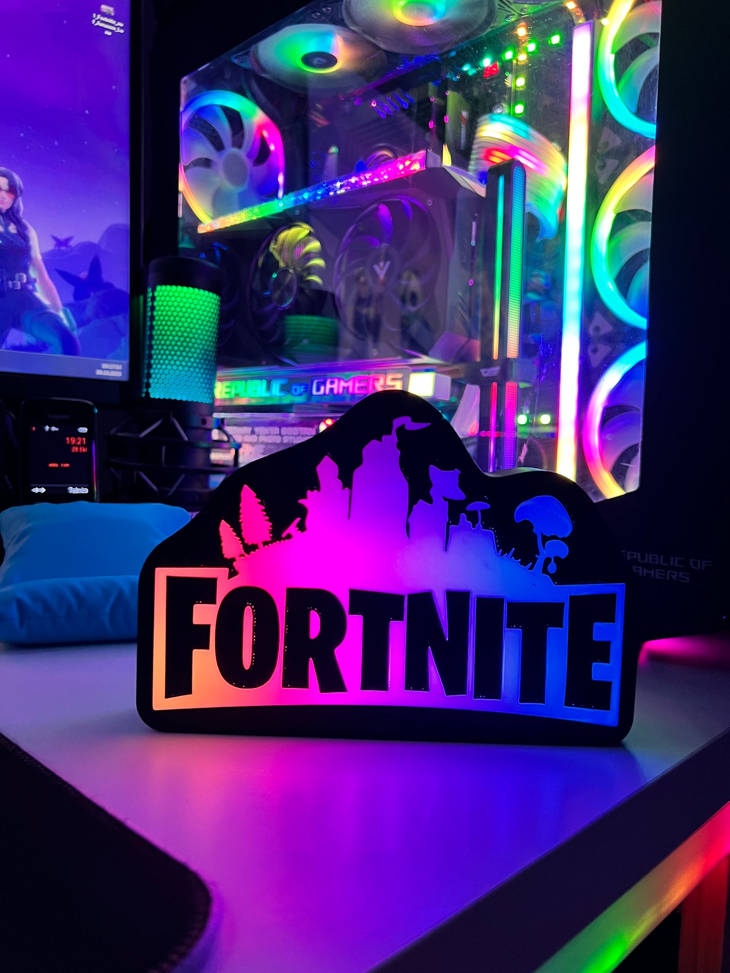 Fortnite Logo Masaüstü Aydınlatma Aksesuarı