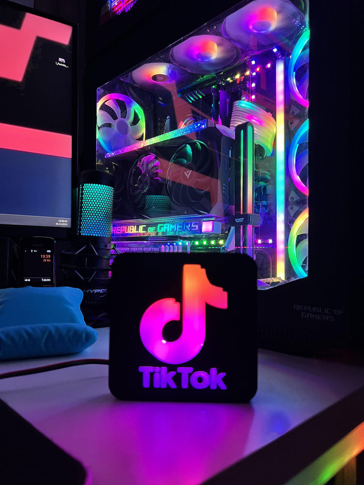 Tiktok Masaüstü Aydınlatma Aksesuarı 2