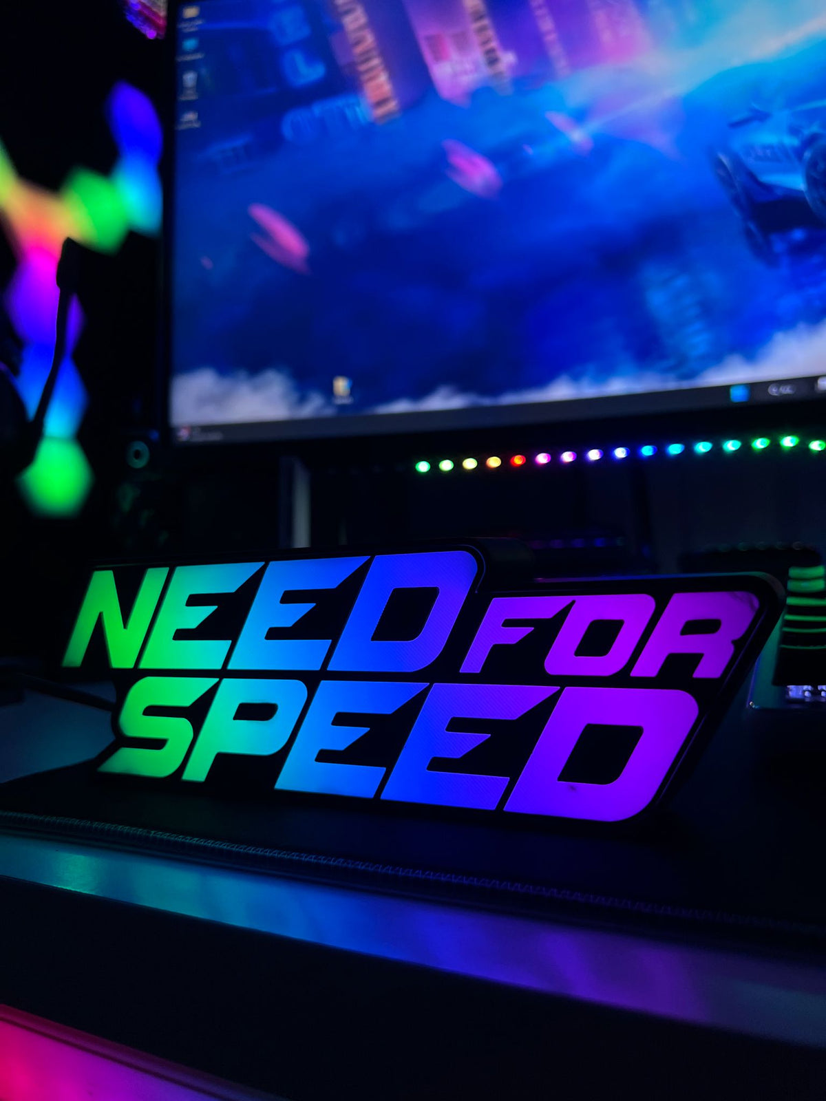 Need For Speed Logo Masaüstü Aydınlatma Aksesuarı