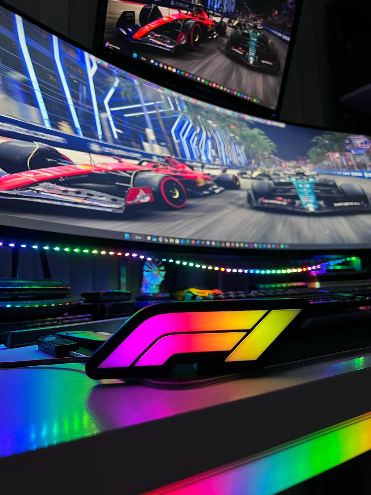 Formula One Logo Masaüstü Aydınlatma Aksesuarı